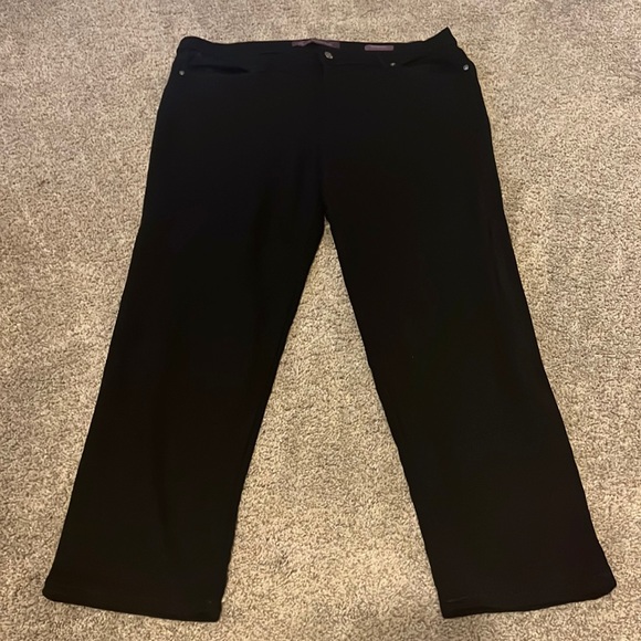 Gloria Vanderbilt Pants - Gloria Vanderbilt Amanda Pants…Size 16W